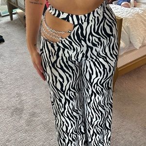 ZEBRA FASHION NOVA PANTS